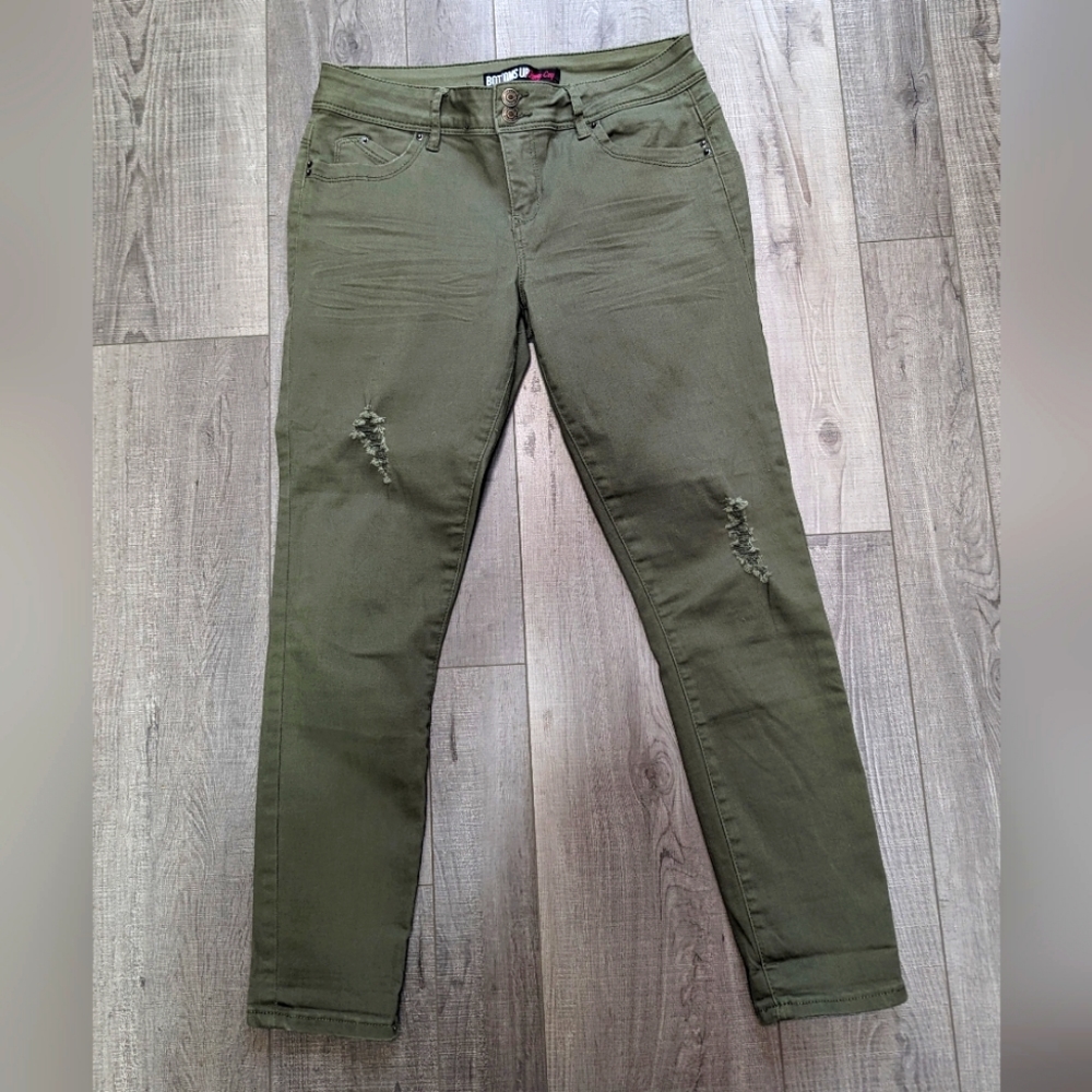 Olive Green Bottoms Up Skinny Crop Jeans Size 6